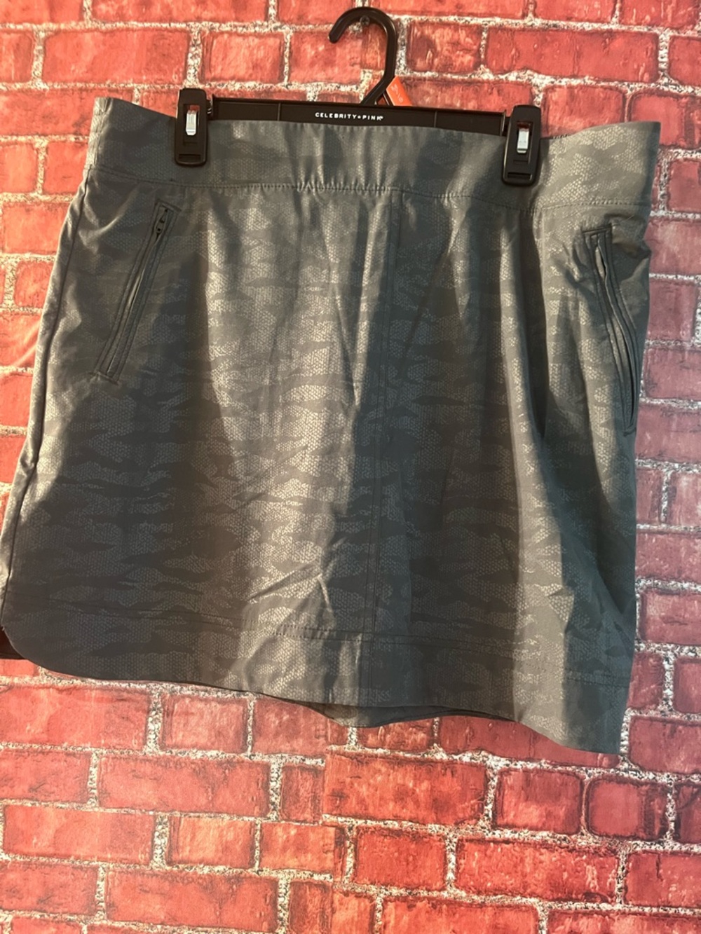 Orvis Charcoal Textured Mini skort